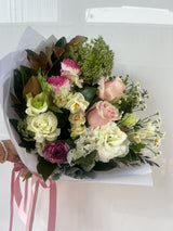 Signature Bouquet - Pastels